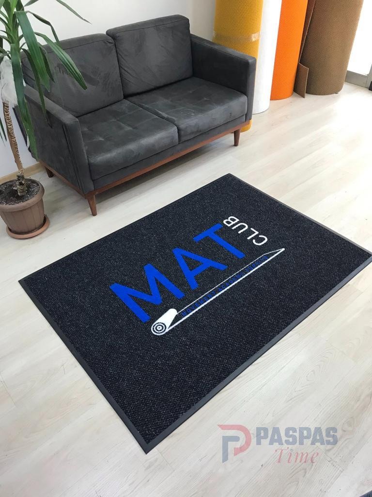 Siyah zeminli mavi logolu paspas P4905 Siyah zeminli mavi logolu paspas P4905