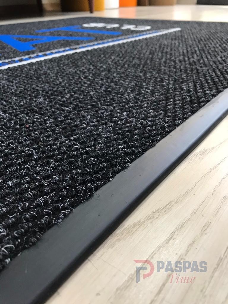 Siyah zeminli mavi logolu paspas P4905 Siyah zeminli mavi logolu paspas P4905