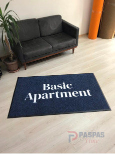 Lacivert zeminli beyaz logolu paspas P5090