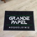 Siyah zeminli beyaz yeşil logolu paspas P7594